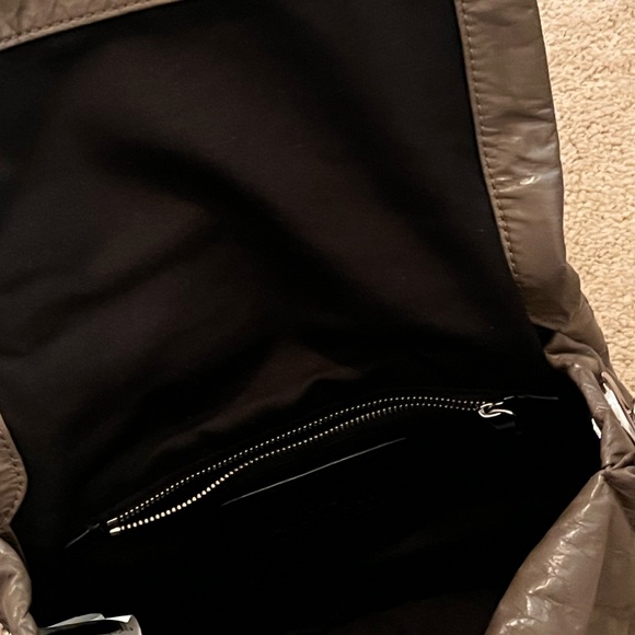 Marc Jacobs - The Pillow Bag - Picture 3 of 10